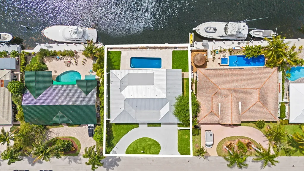3821 NE 26th Avenue Lighthouse Point FL 33064
