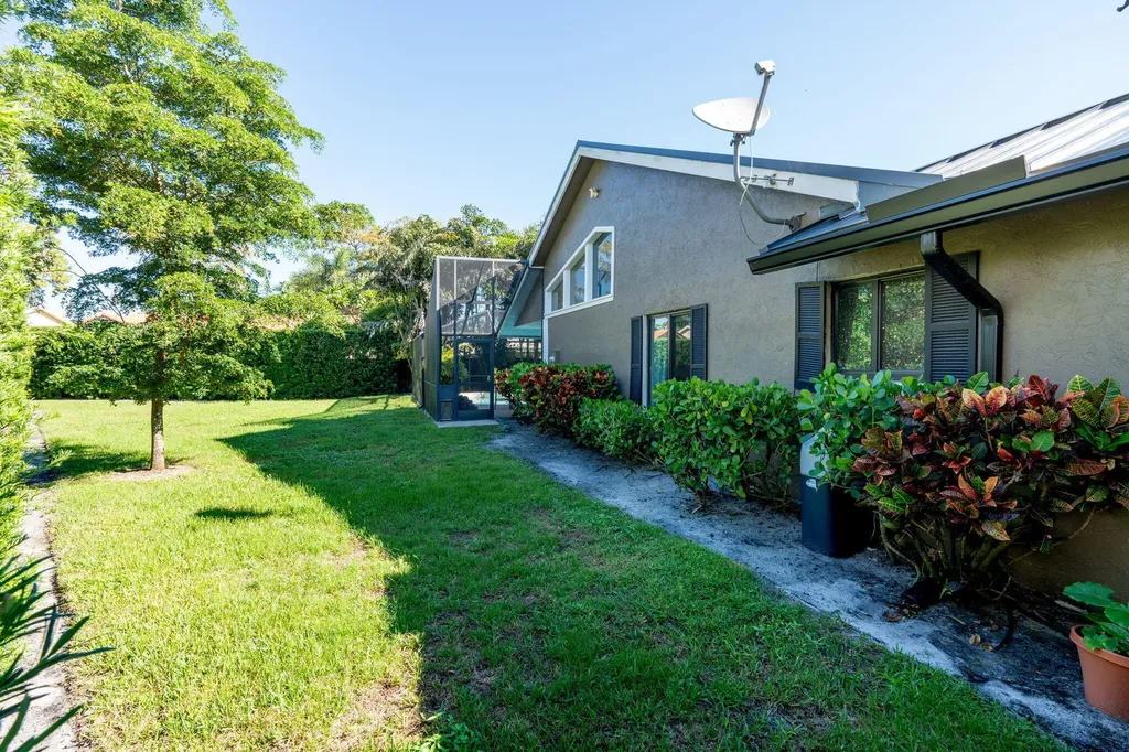 744 Windflower Court Wellington FL 33414