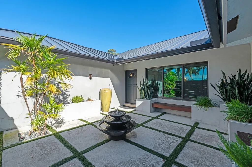 744 Windflower Court Wellington FL 33414