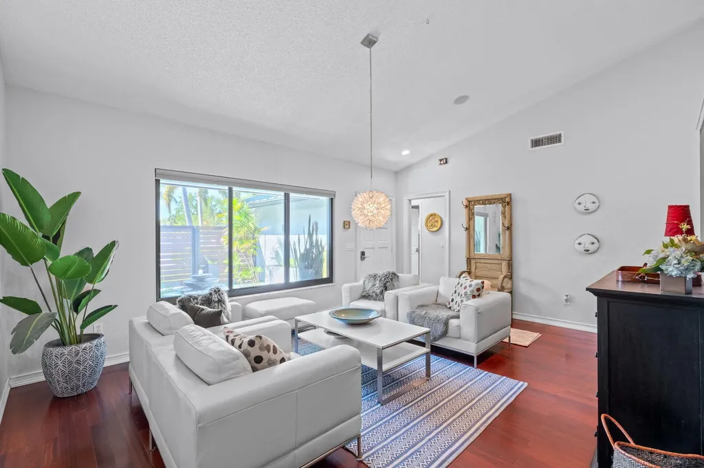 744 Windflower Court Wellington FL 33414