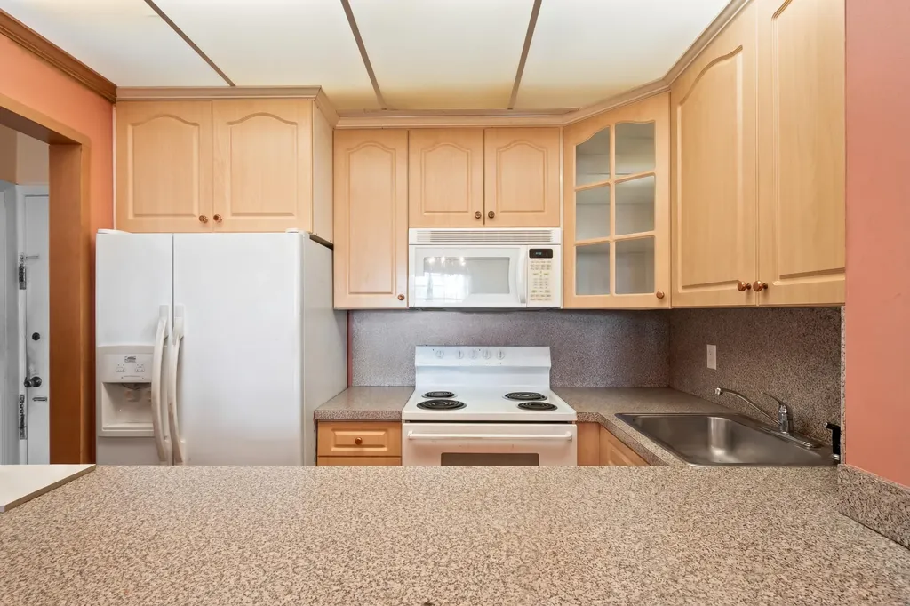 1520 Mckinley Street Hollywood FL 33020