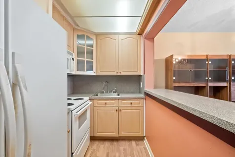 1520 Mckinley Street Hollywood FL 33020