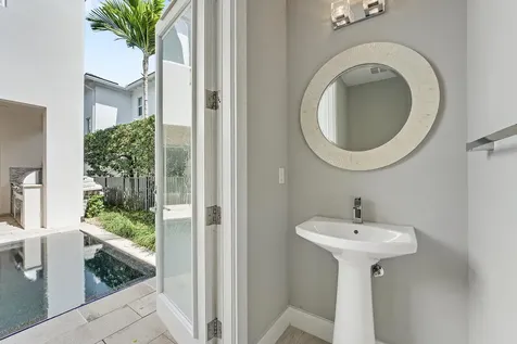 1022 Faulkner Terrace Palm Beach Gardens FL 33418