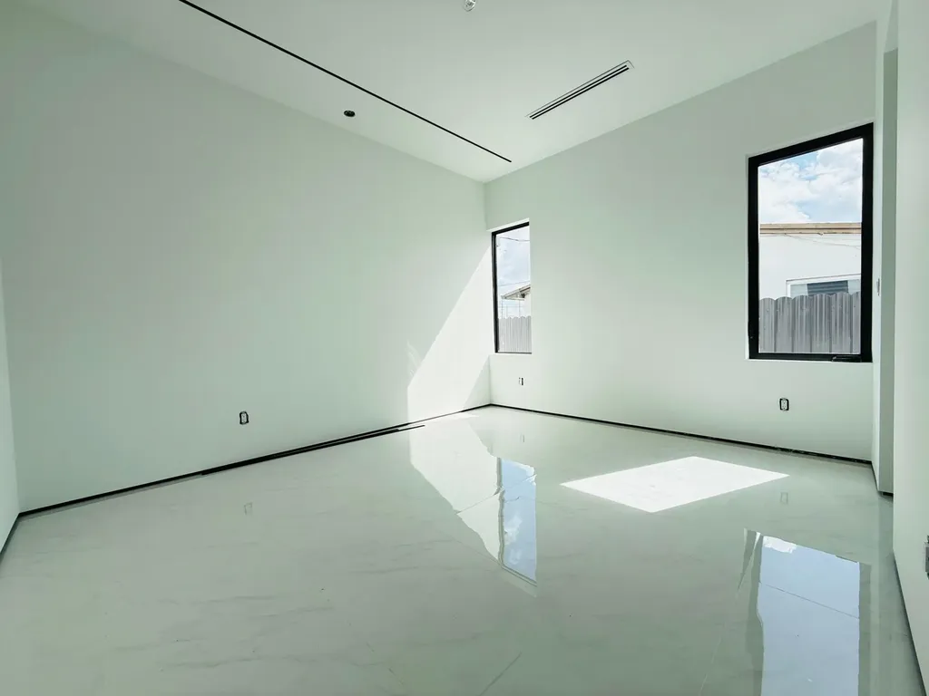 8966 SW 40th Terrace Miami FL 33165
