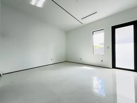 8966 SW 40th Terrace Miami FL 33165