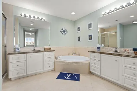 16 Harbour Isle Drive W Fort Pierce FL 34949