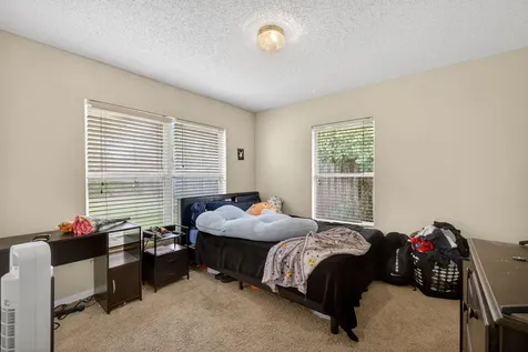 1525 SW Falmouth Avenue Port St Lucie FL 34953
