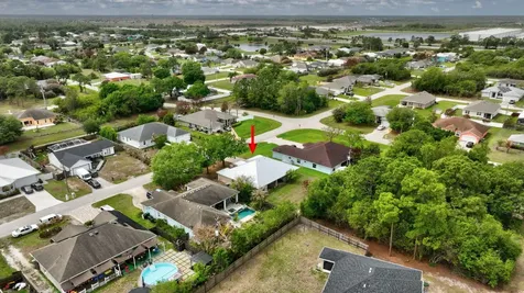 1525 SW Falmouth Avenue Port St Lucie FL 34953