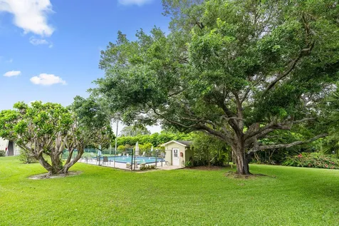 12104 Florida A1a Alternate West Palm Beach FL 33410