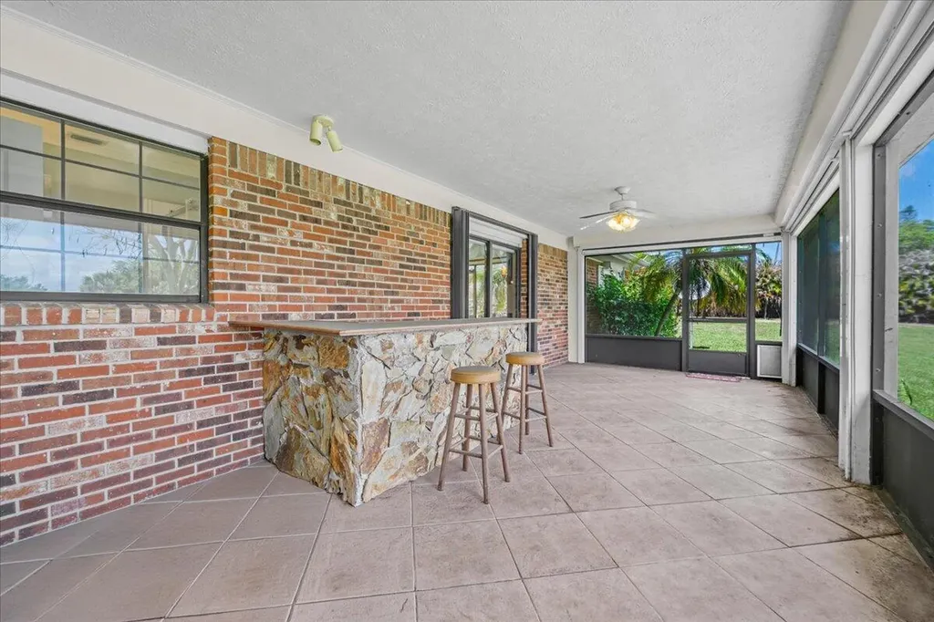 2531 River Road Moore Haven FL 33471