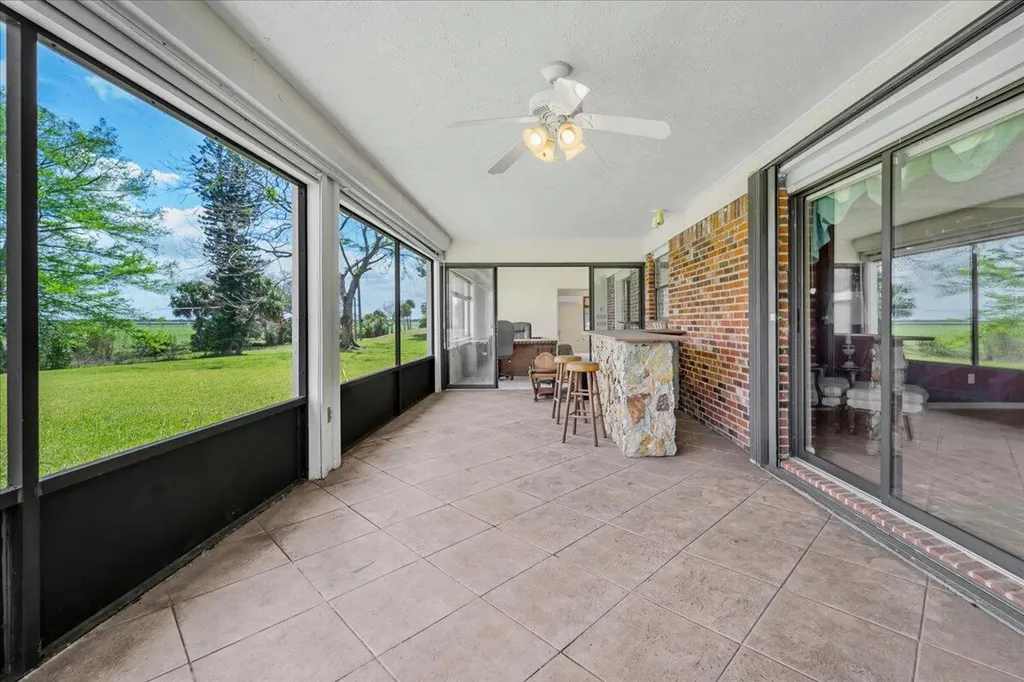 2531 River Road Moore Haven FL 33471