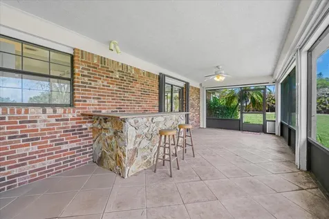 2531 River Road Moore Haven FL 33471