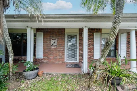 2531 River Road Moore Haven FL 33471
