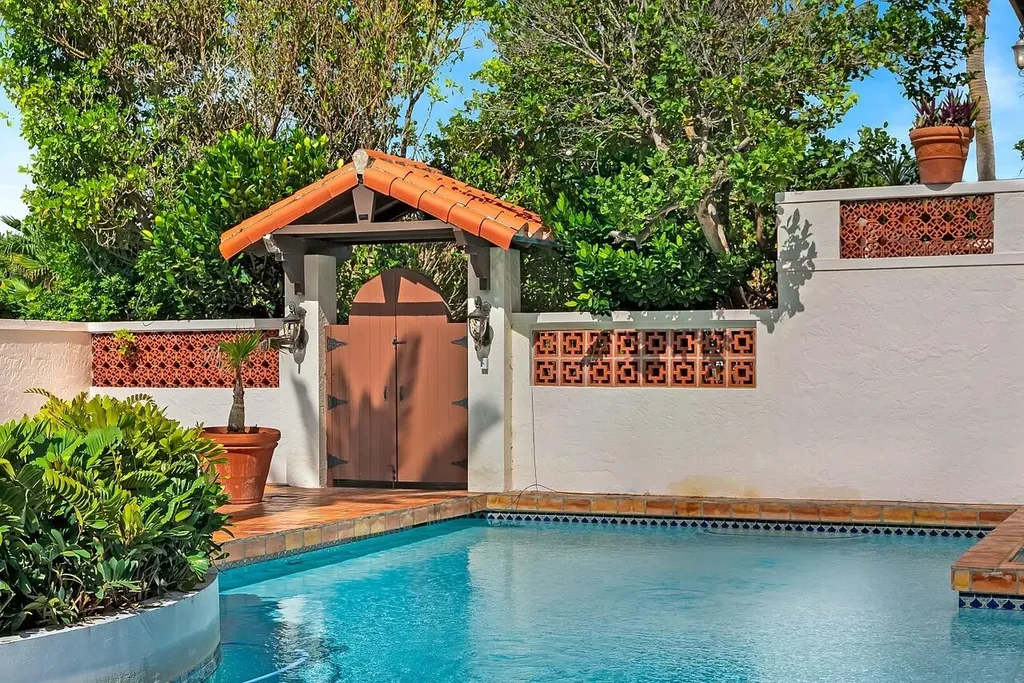 1 Ocean Lane Manalapan FL 33462