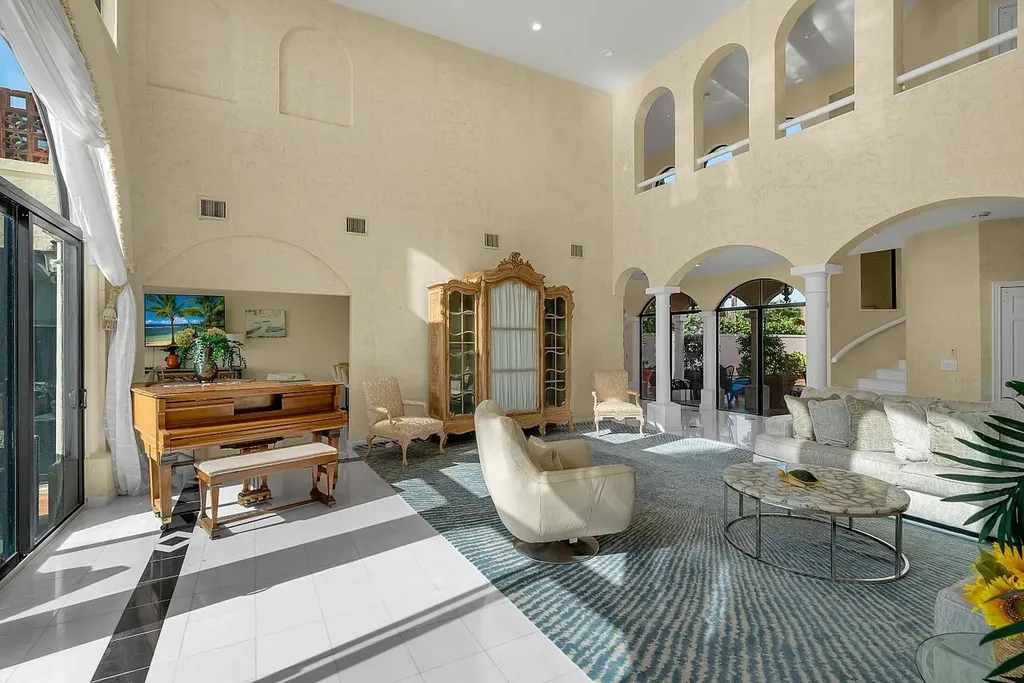 1 Ocean Lane Manalapan FL 33462