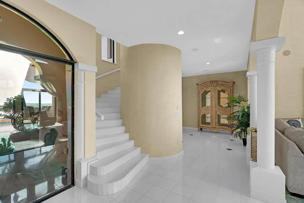 1 Ocean Lane Manalapan FL 33462