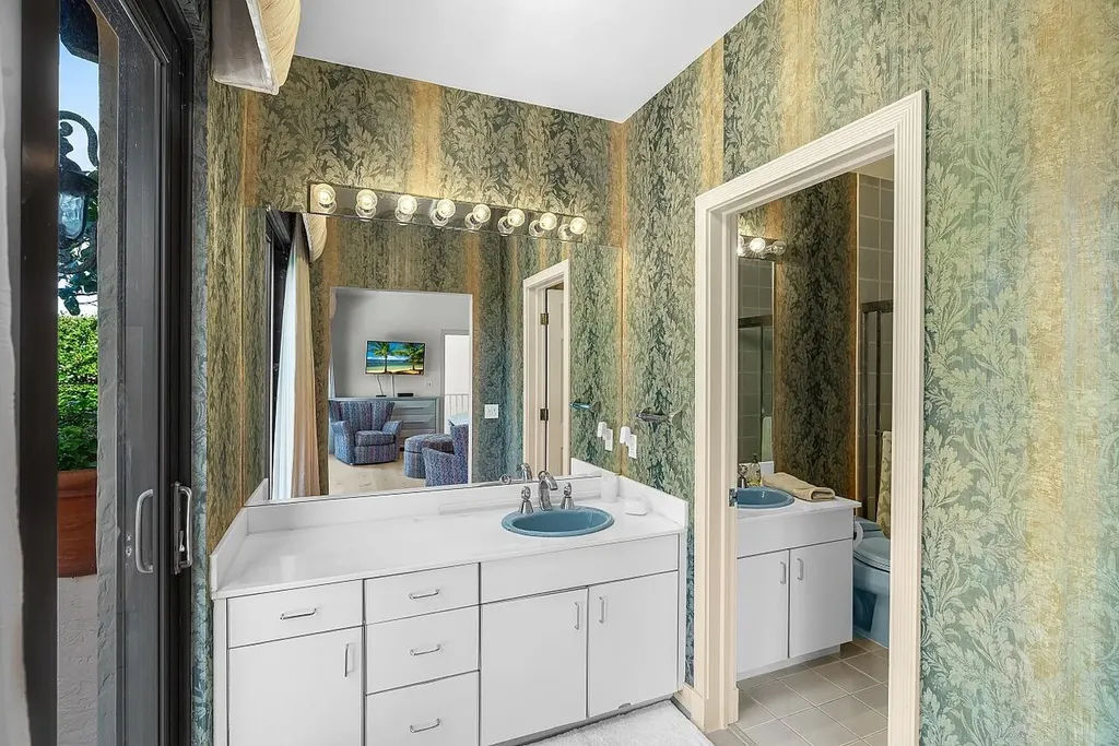 1 Ocean Lane Manalapan FL 33462