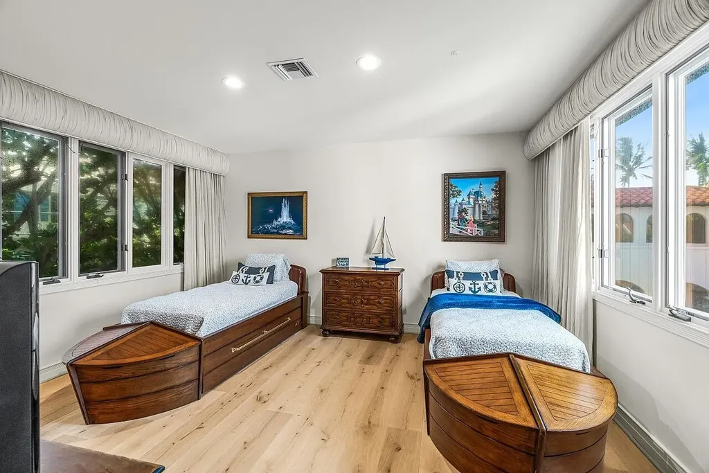 1 Ocean Lane Manalapan FL 33462