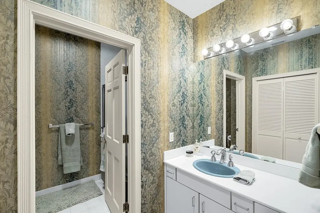 1 Ocean Lane Manalapan FL 33462