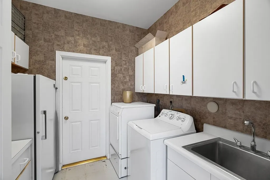 1 Ocean Lane Manalapan FL 33462