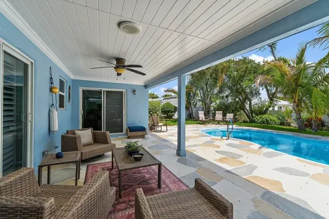 106 Chapel Lane Tequesta FL 33469