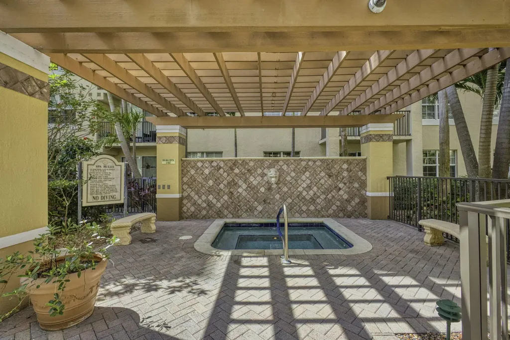 1801 N Flagler Drive West Palm Beach FL 33407