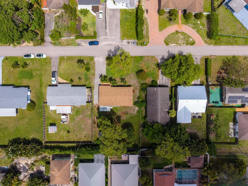 5070 Van Buren Road Delray Beach FL 33484