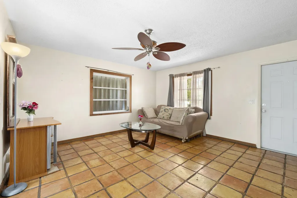 5070 Van Buren Road Delray Beach FL 33484