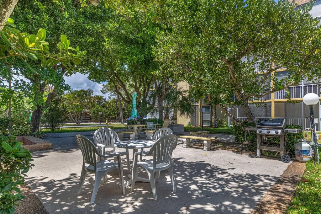 367 S Federal Highway Deerfield Beach FL 33441