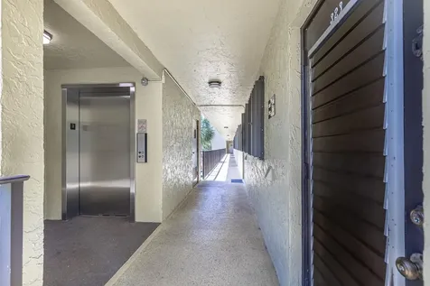 367 S Federal Highway Deerfield Beach FL 33441