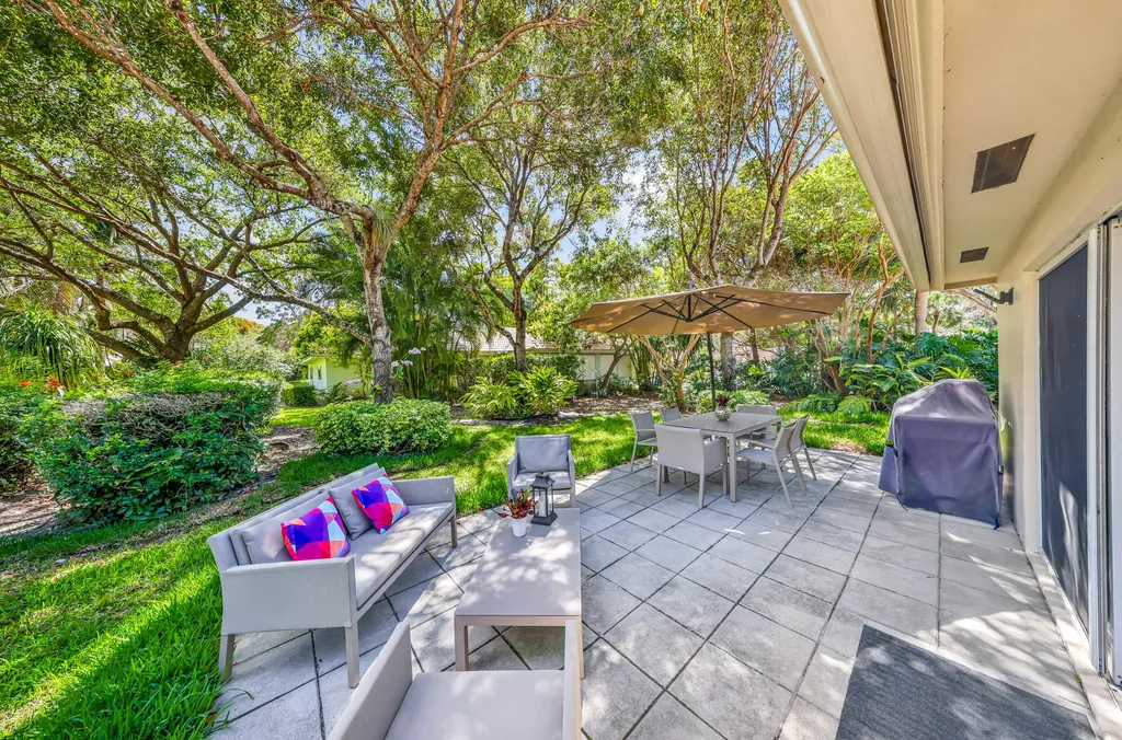908 Cypress Grove Drive Pompano Beach FL 33069