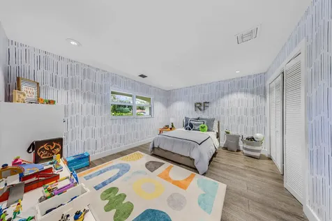 908 Cypress Grove Drive Pompano Beach FL 33069