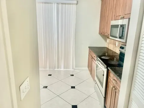 7584 Thornlee Drive Greenacres FL 33467