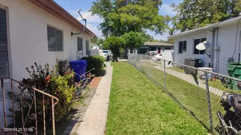 750 NW 52nd Street Miami FL 33127