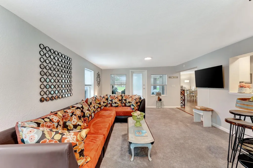 1555 Shirley Place Largo FL 33770