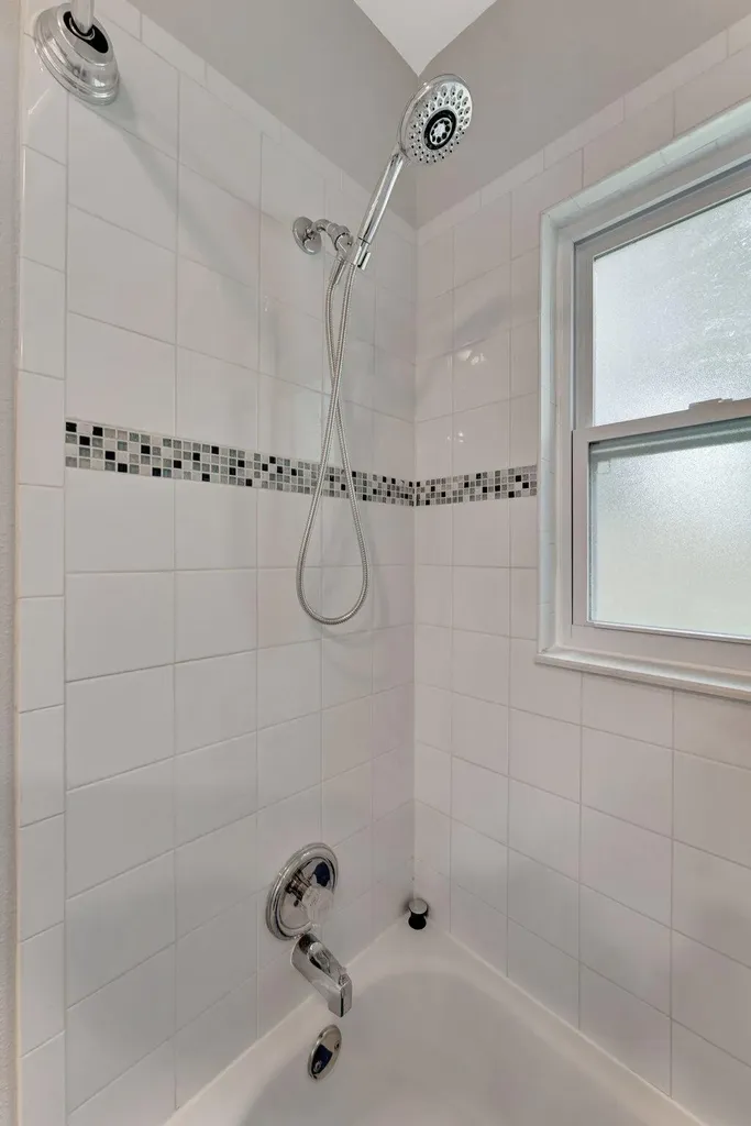 1555 Shirley Place Largo FL 33770