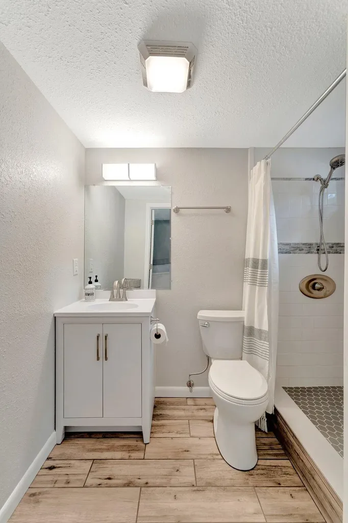 1555 Shirley Place Largo FL 33770