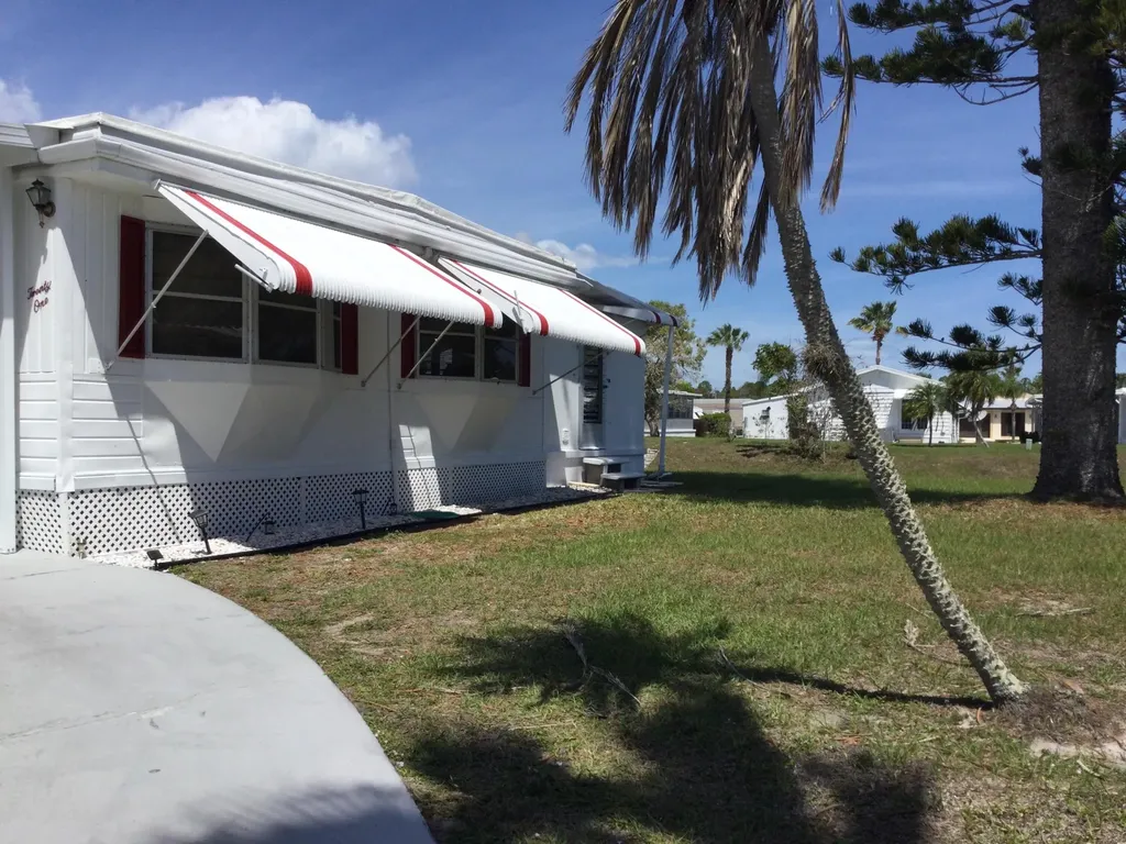 21 Oro Grande Way Port St Lucie FL 34952