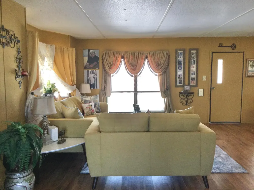 21 Oro Grande Way Port St Lucie FL 34952