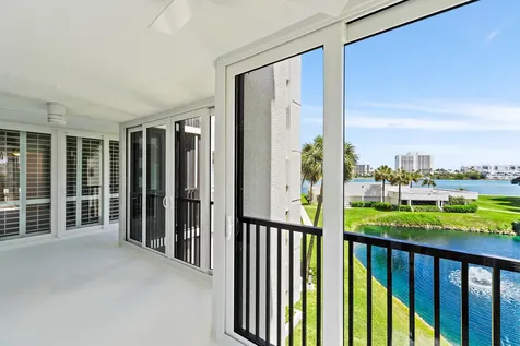 19800 Sandpointe Bay Drive N Tequesta FL 33469