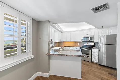 19800 Sandpointe Bay Drive N Tequesta FL 33469