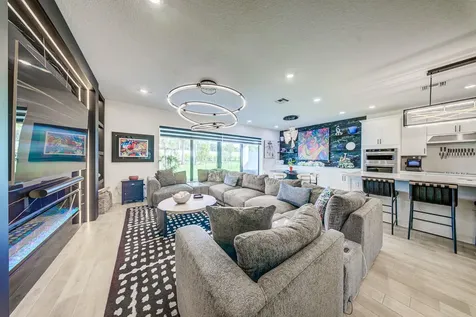 9721 Chora Tunnel Way Lake Worth FL 33467