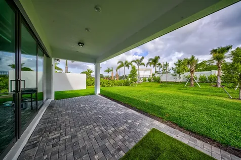 9721 Chora Tunnel Way Lake Worth FL 33467