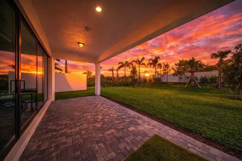 9721 Chora Tunnel Way Lake Worth FL 33467