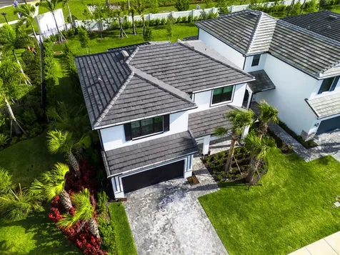 9721 Chora Tunnel Way Lake Worth FL 33467