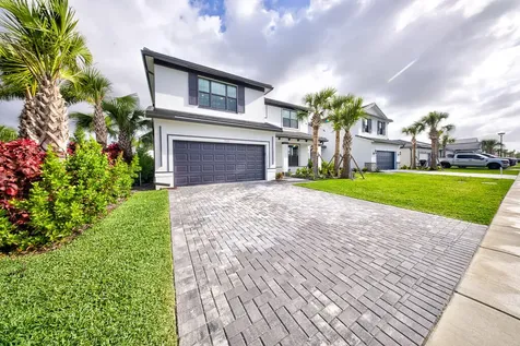 9721 Chora Tunnel Way Lake Worth FL 33467