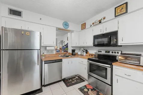 14527 Bonaire Boulevard Delray Beach FL 33446