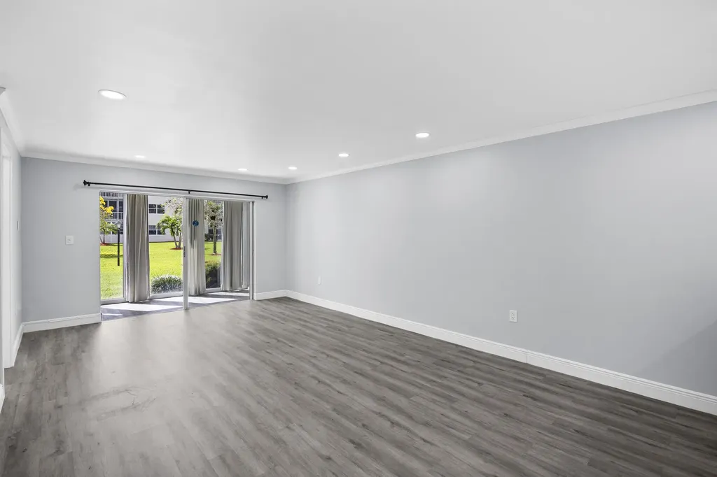 9856 Marina Boulevard Boca Raton FL 33428