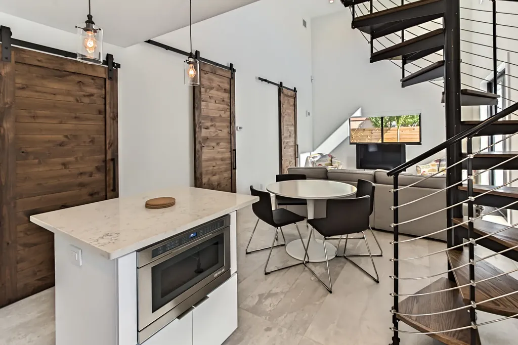 1955 NE 4th Street Deerfield Beach FL 33441