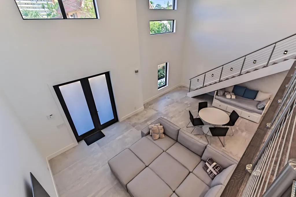 1955 NE 4th Street Deerfield Beach FL 33441